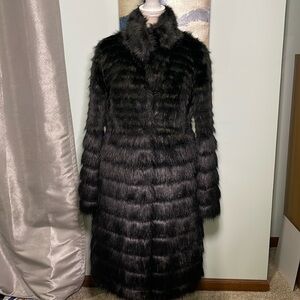 Donna Saylers’ Fabulous Furs Faux horizontall stroller coat size small.